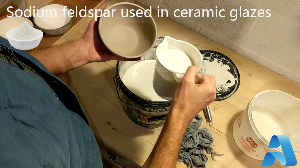 钠长石在陶瓷釉料行业的优势分析