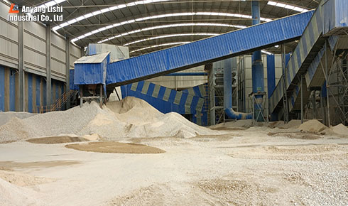 索求二氧化钛、钠长石与防腐涂层之间的关联